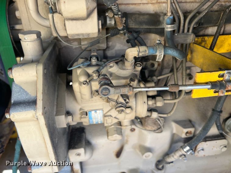 image for item HL9231 2007 Superior Broom DT80J  broom