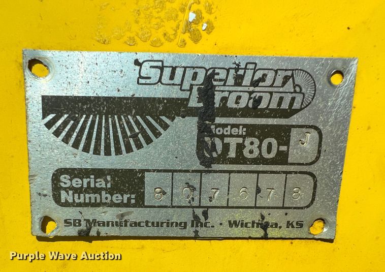 image for item HL9231 2007 Superior Broom DT80J  broom