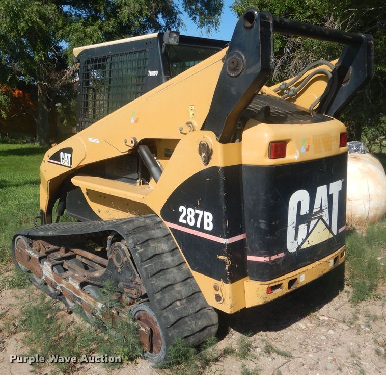 image for item HU9429 2007 Caterpillar 287B  skid steer loader