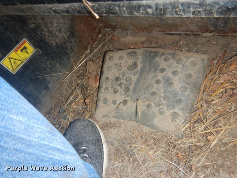 image for item HU9429 2007 Caterpillar 287B  skid steer loader