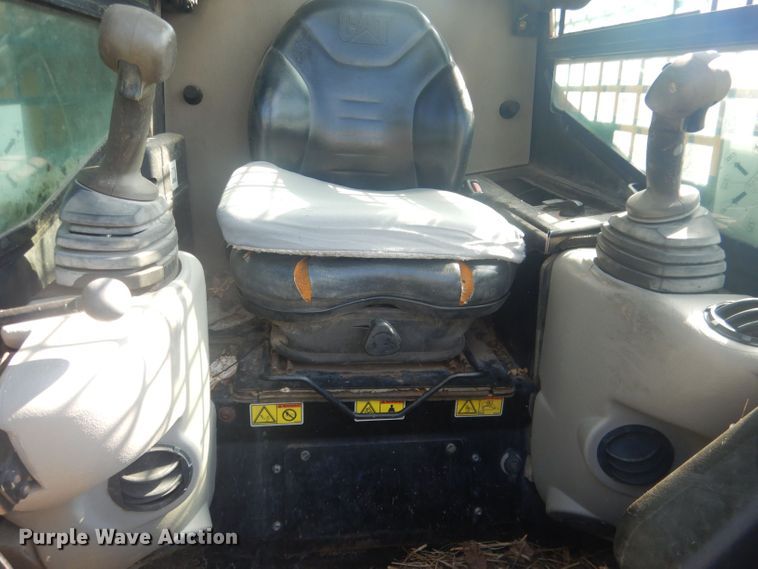 image for item HU9429 2007 Caterpillar 287B  skid steer loader