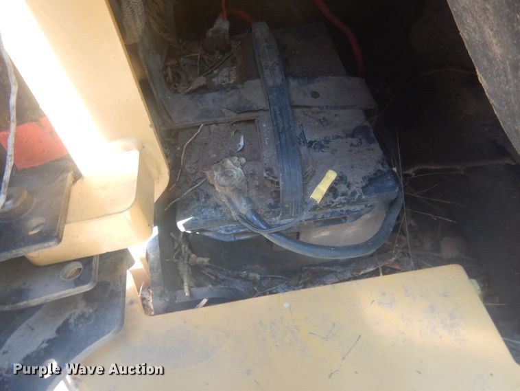 image for item HU9429 2007 Caterpillar 287B  skid steer loader