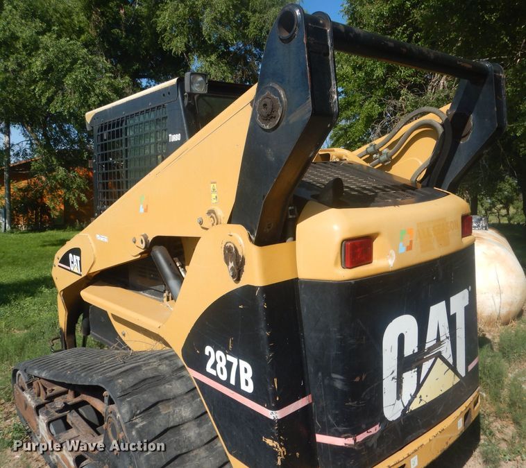image for item HU9429 2007 Caterpillar 287B  skid steer loader