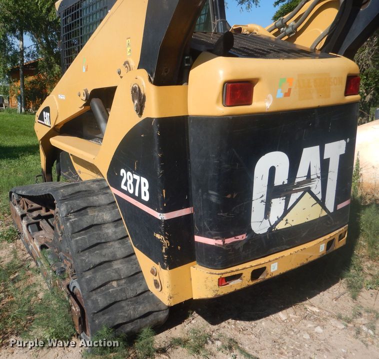 image for item HU9429 2007 Caterpillar 287B  skid steer loader