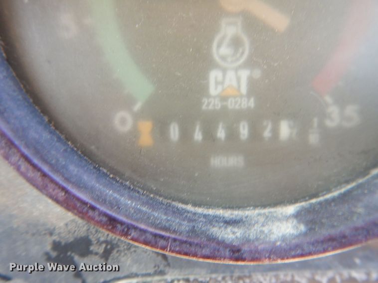 image for item HU9430 1999 Caterpillar 613C  scraper