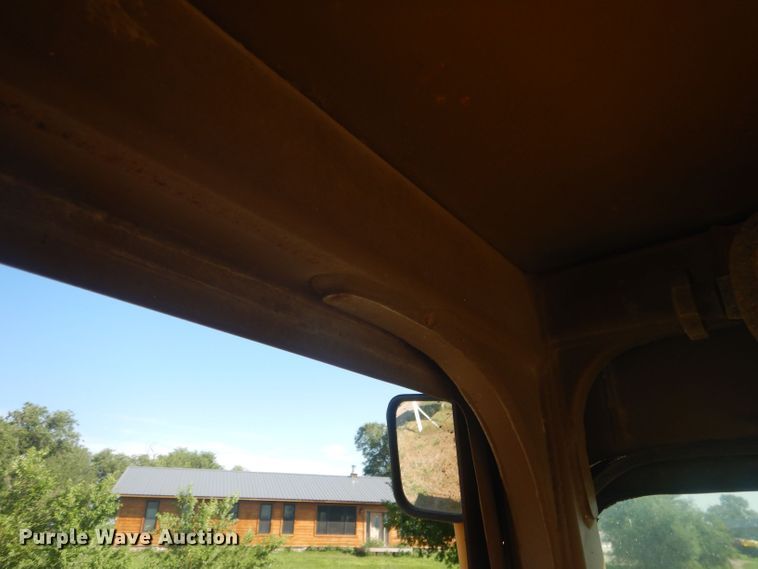 image for item HU9430 1999 Caterpillar 613C  scraper