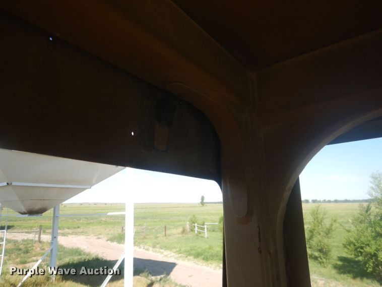 image for item HU9430 1999 Caterpillar 613C  scraper