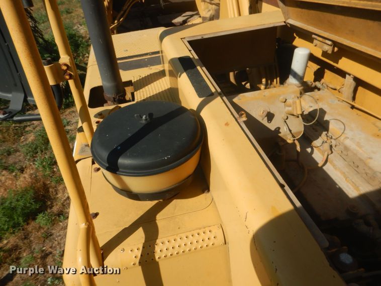 image for item HU9430 1999 Caterpillar 613C  scraper