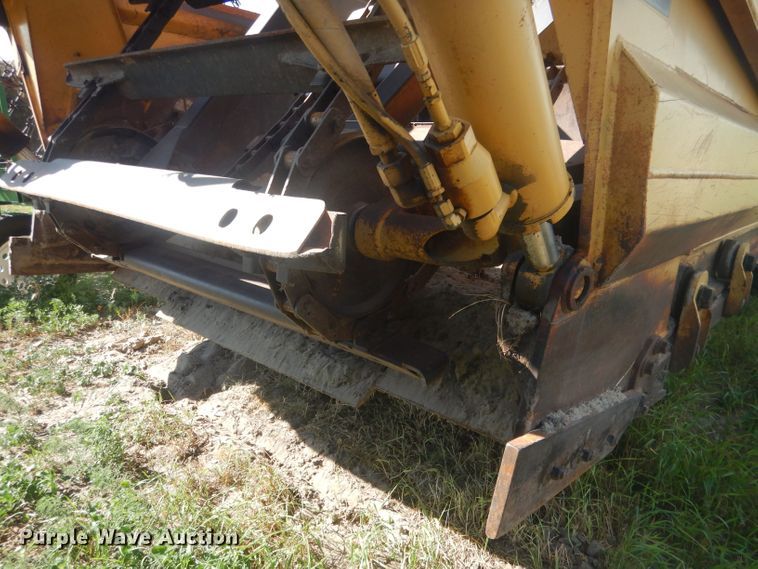 image for item HU9430 1999 Caterpillar 613C  scraper