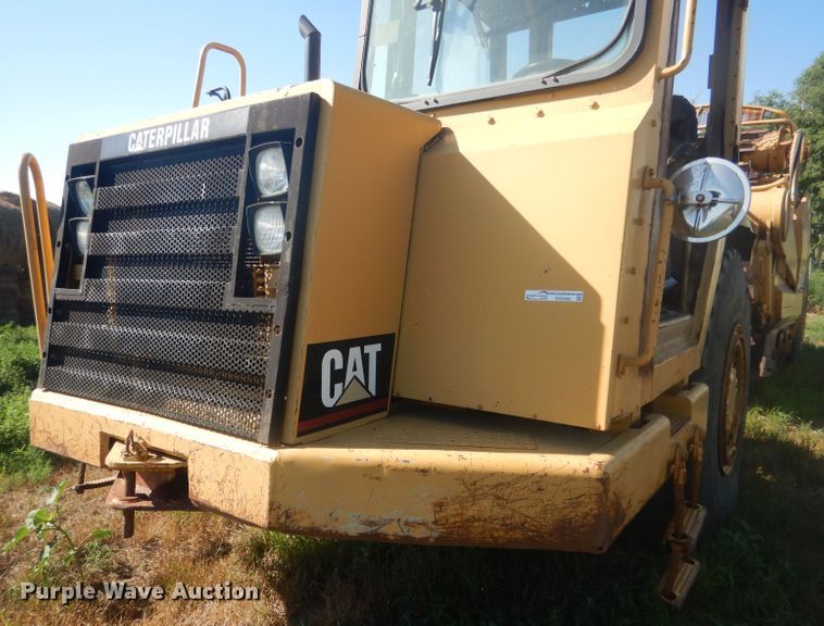 image for item HU9430 1999 Caterpillar 613C  scraper