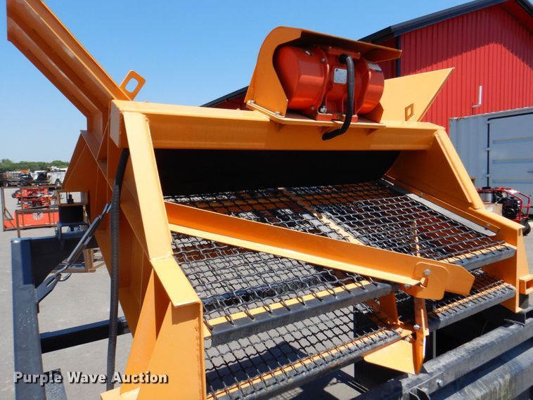 image for item IB9531 Paladin Industrial  vibratory screen