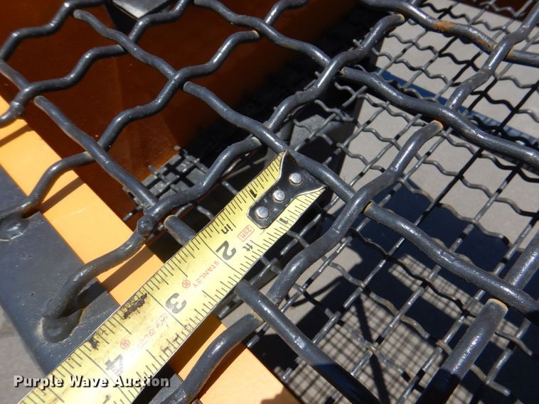 image for item IB9531 Paladin Industrial  vibratory screen