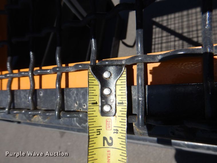 image for item IB9531 Paladin Industrial  vibratory screen