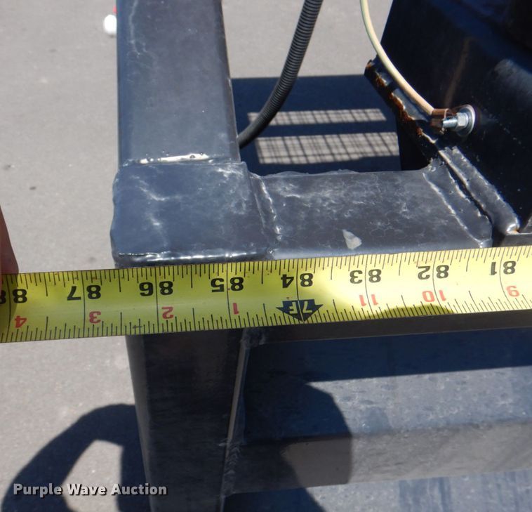 image for item IB9531 Paladin Industrial  vibratory screen