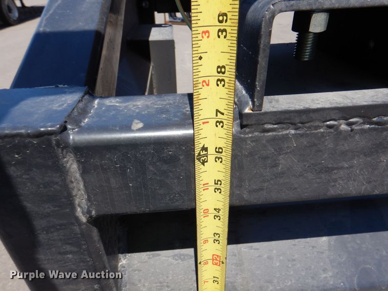 image for item IB9531 Paladin Industrial  vibratory screen