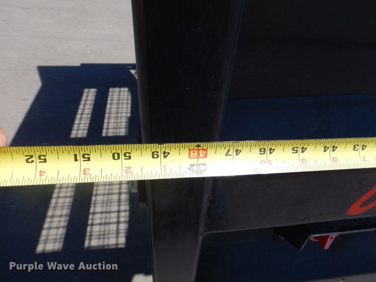 image for item IB9531 Paladin Industrial  vibratory screen