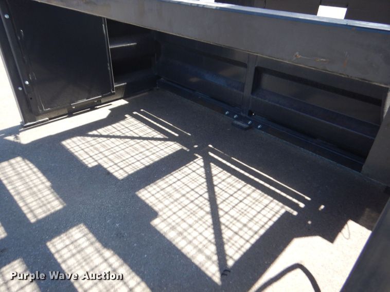 image for item IB9531 Paladin Industrial  vibratory screen