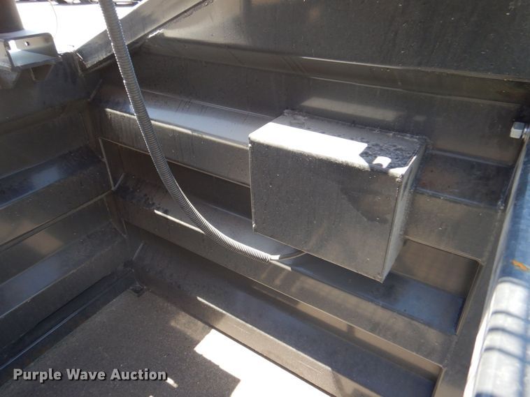 image for item IB9531 Paladin Industrial  vibratory screen