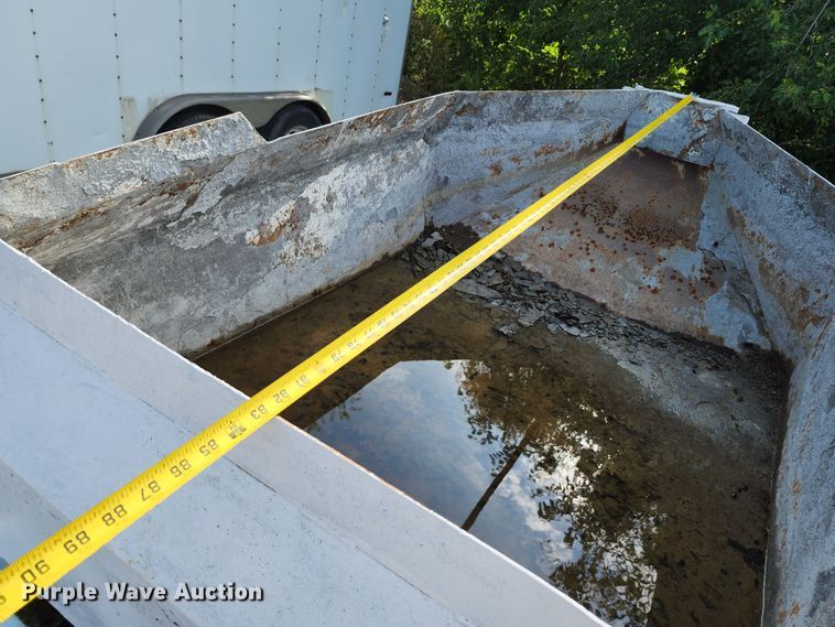 image for item JA9855 Concrete buggy