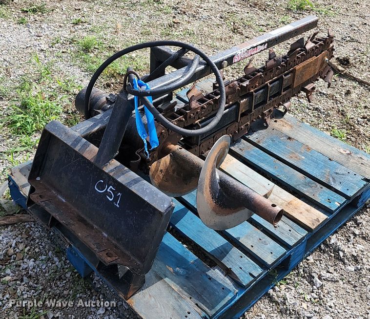 image for item JA9862 Compact utility loader trencher