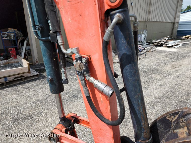 image for item JA9866 2015 Kubota U35-4  mini excavator