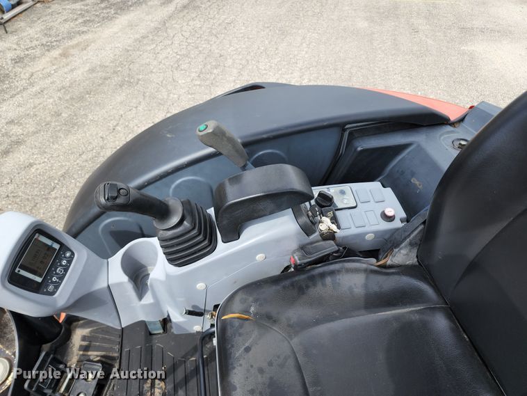 image for item JA9866 2015 Kubota U35-4  mini excavator