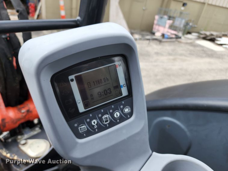 image for item JA9866 2015 Kubota U35-4  mini excavator