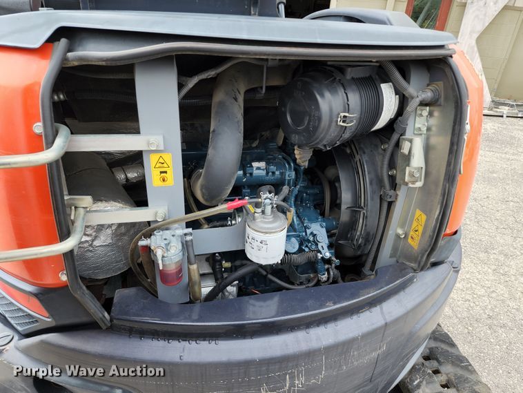 image for item JA9866 2015 Kubota U35-4  mini excavator