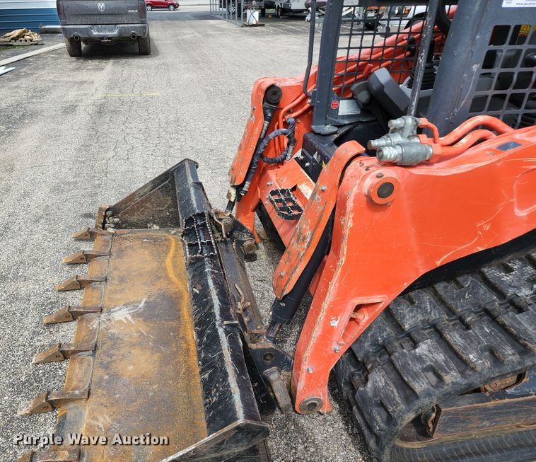 image for item JA9868 2014 Kubota SVL75-2 tracked skid steer loader