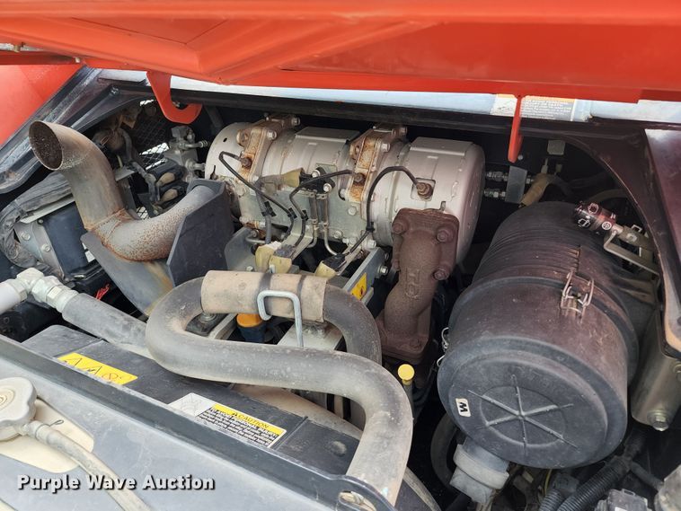 image for item JA9868 2014 Kubota SVL75-2 tracked skid steer loader