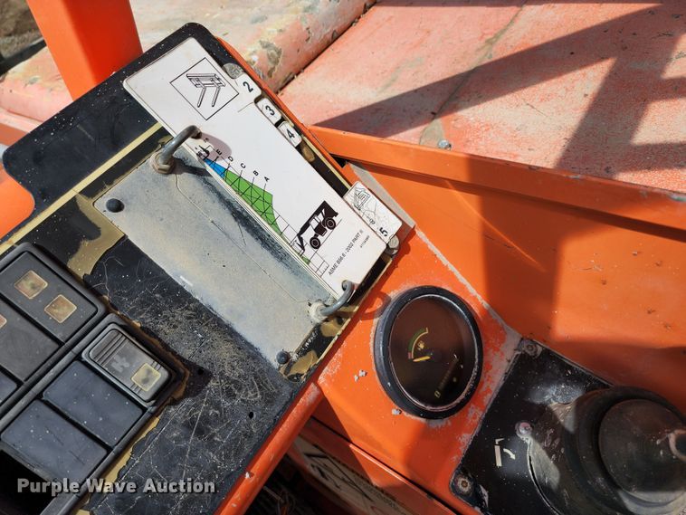 image for item JA9872 2008 Sky Trak 8042  telehandler