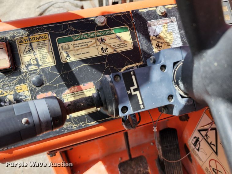 image for item JA9872 2008 Sky Trak 8042  telehandler