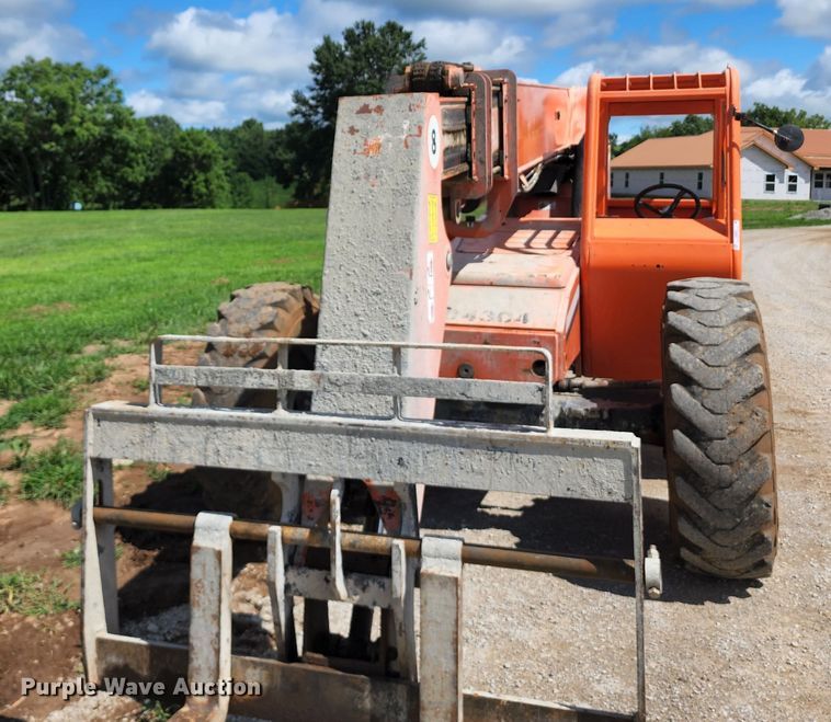 image for item JA9872 2008 Sky Trak 8042  telehandler