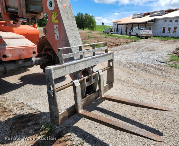 image for item JA9872 2008 Sky Trak 8042  telehandler