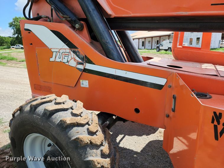 image for item JA9872 2008 Sky Trak 8042  telehandler