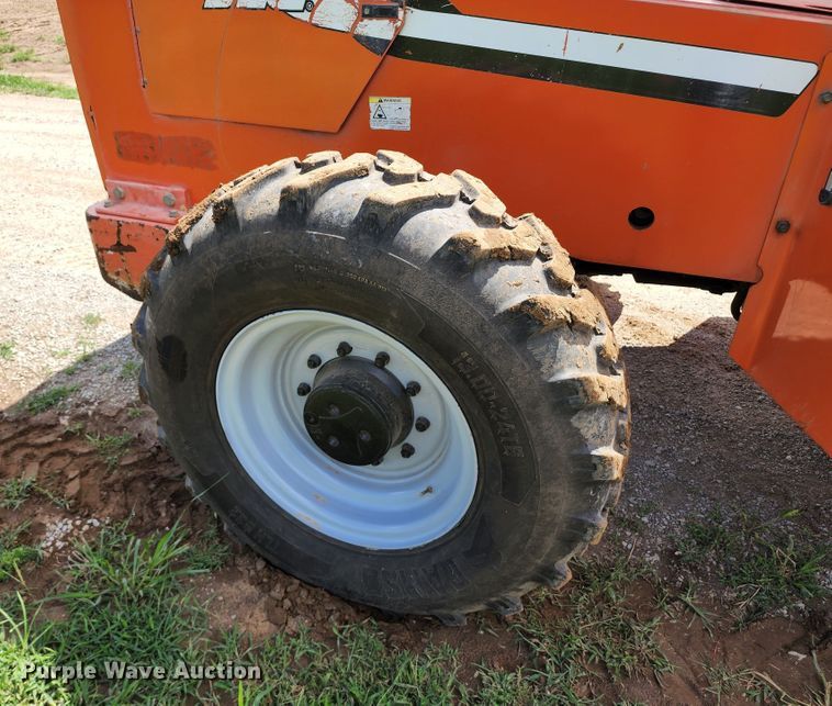 image for item JA9872 2008 Sky Trak 8042  telehandler