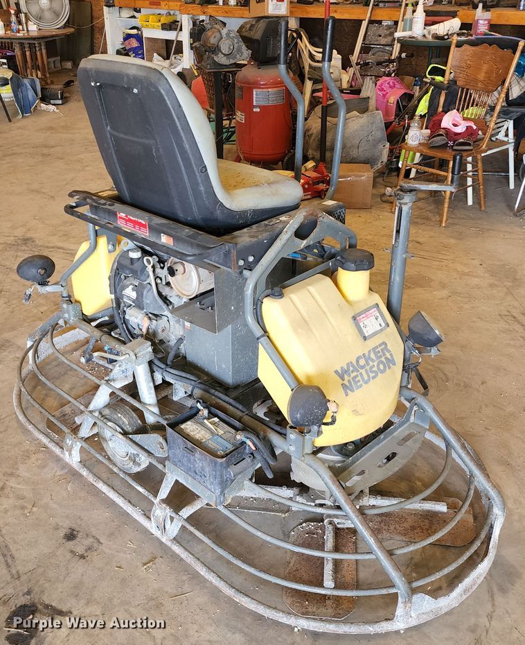 image for item JA9890 Wacker Neuson CRT36  power trowel