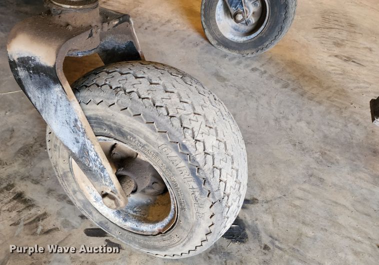 image for item JA9891 Ligchine Screensaver XT-GPS  screed