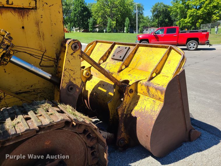 image for item JA9901 1979 Caterpillar 977L  track loader