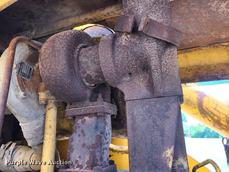 image for item JA9901 1979 Caterpillar 977L  track loader