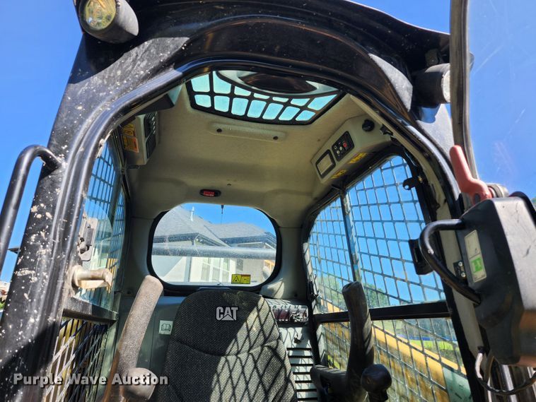 image for item JA9940 2016 Caterpillar 259D  tracked skid steer loader