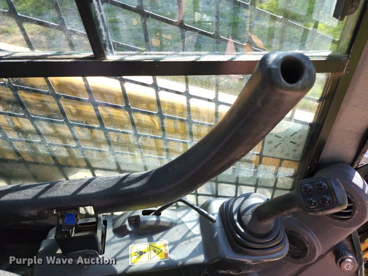 image for item JA9940 2016 Caterpillar 259D  tracked skid steer loader