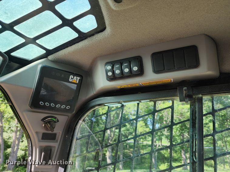 image for item JA9940 2016 Caterpillar 259D  tracked skid steer loader