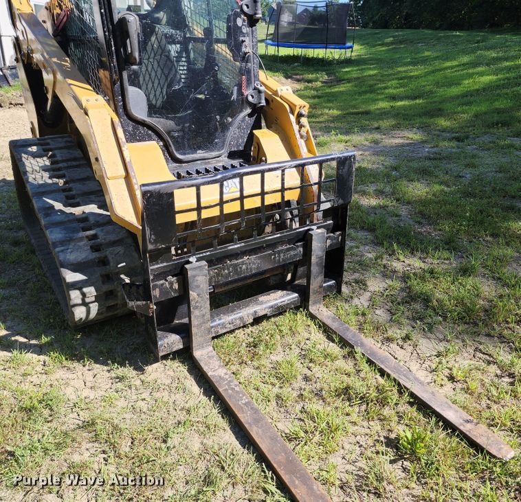 image for item JA9940 2016 Caterpillar 259D  tracked skid steer loader