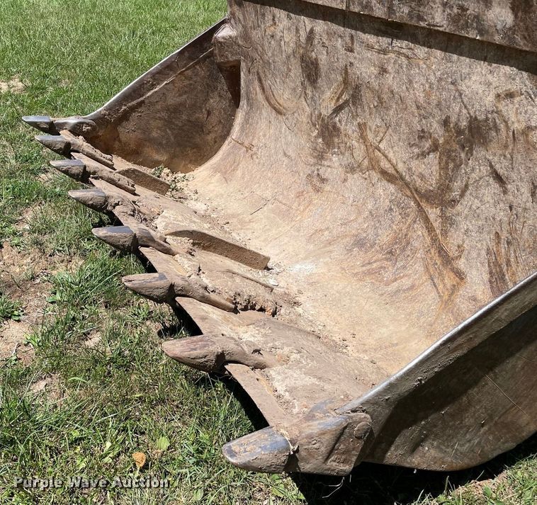 image for item JC9898 1981 Caterpillar 953  track loader