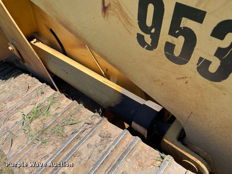 image for item JC9898 1981 Caterpillar 953  track loader