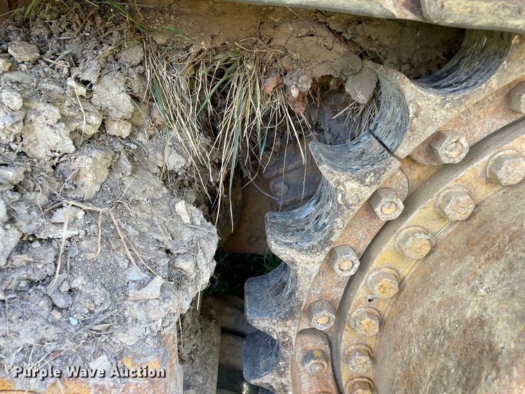 image for item JC9898 1981 Caterpillar 953  track loader