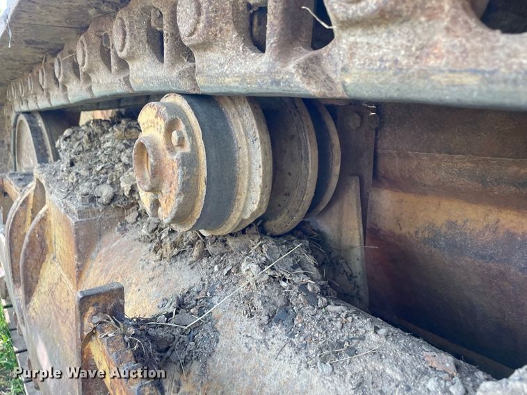 image for item JC9898 1981 Caterpillar 953  track loader