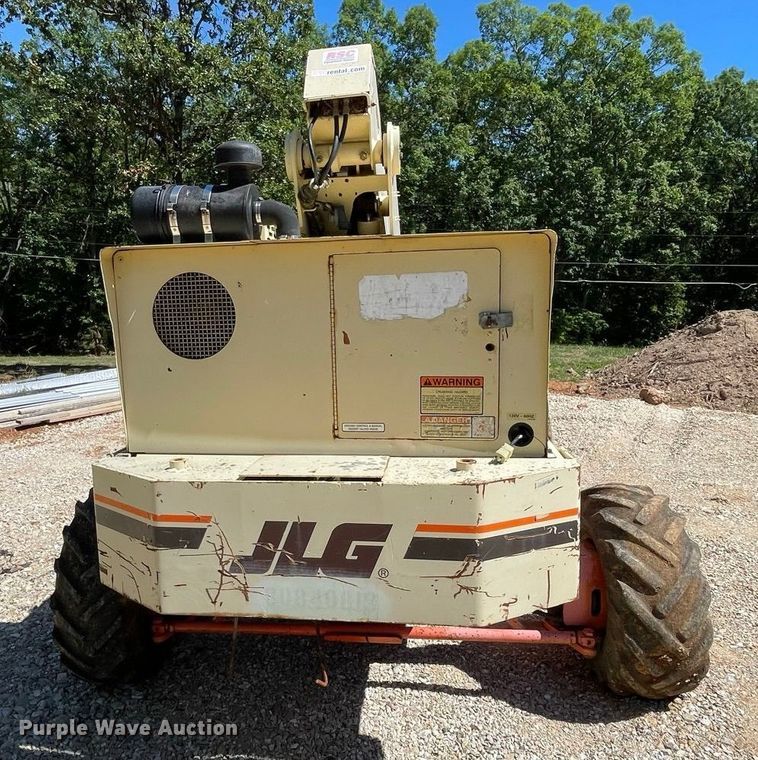 image for item JC9899 1998 JLG 40H  boom lift