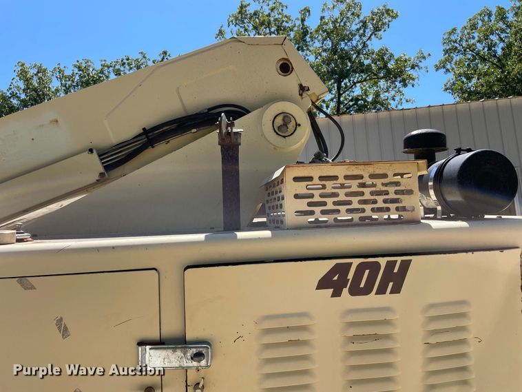 image for item JC9899 1998 JLG 40H  boom lift